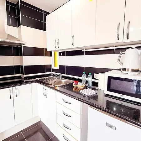 Torres De Yomely - Y3b